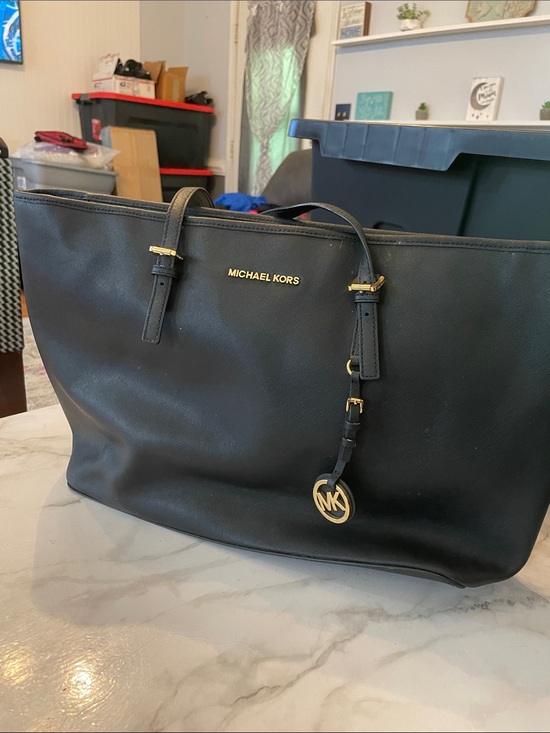 Michael Kors Handbags - Black bag